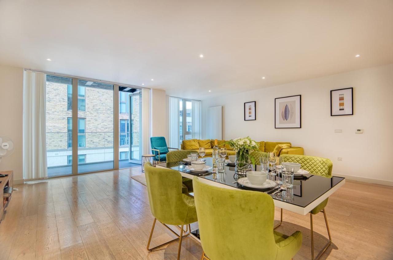 Austin David Apartments Royal Wharf Londen Buitenkant foto
