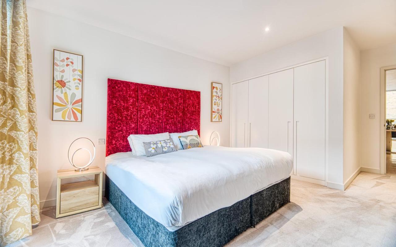 Austin David Apartments Royal Wharf Londen Buitenkant foto